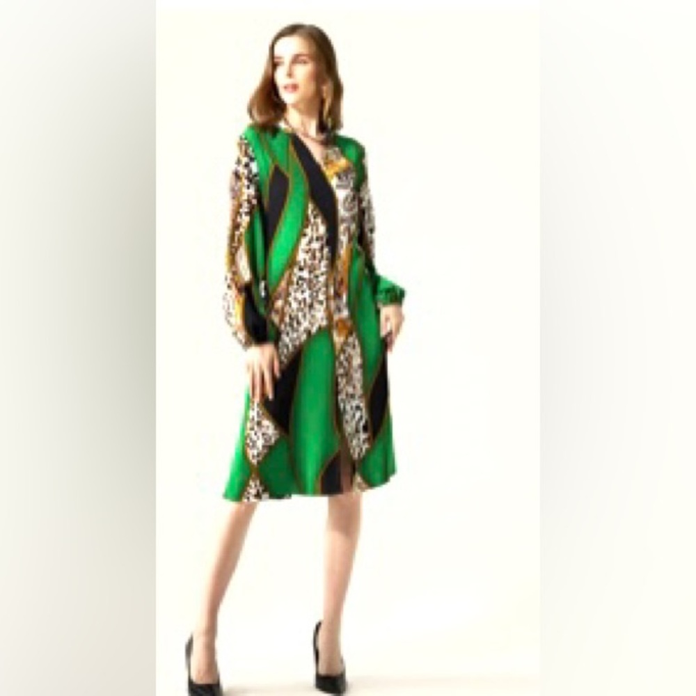 NWT StyleWe Animal Print & Geometric Design Dress - Long Sleeves (think Versace)